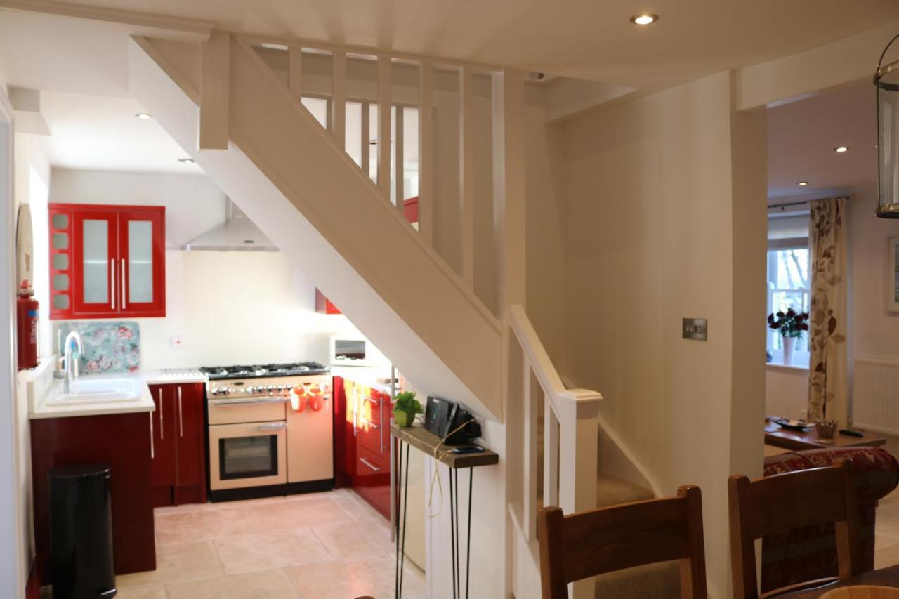 Large Cottage, 3 Beds All En-Suite, Small Village Location Overlooking Mousehole Penzance Exterior foto