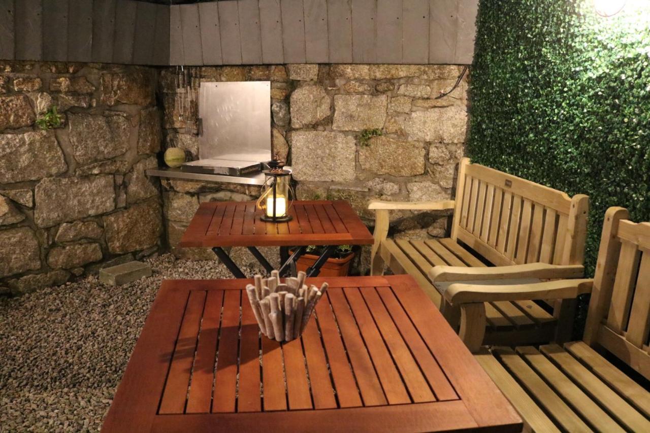 Large Cottage, 3 Beds All En-Suite, Small Village Location Overlooking Mousehole Penzance Exterior foto