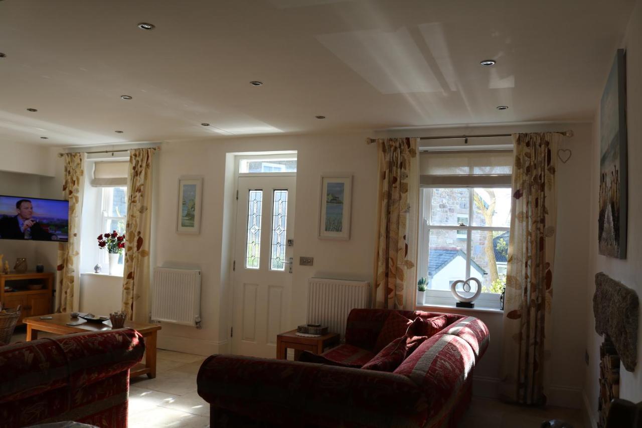 Large Cottage, 3 Beds All En-Suite, Small Village Location Overlooking Mousehole Penzance Exterior foto